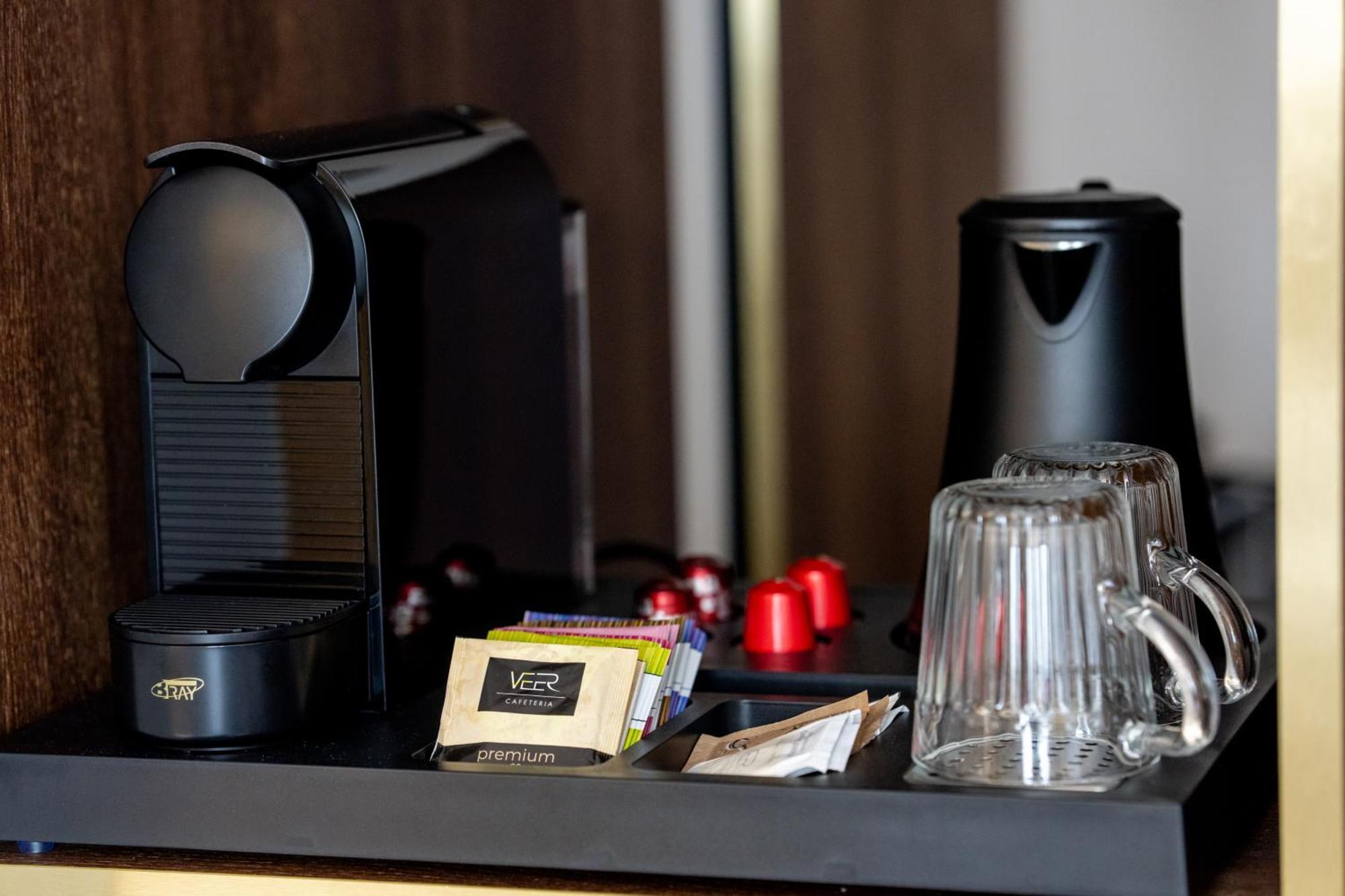 Sleep&Fly Okecie Warsaw Airport B&B 외부 사진